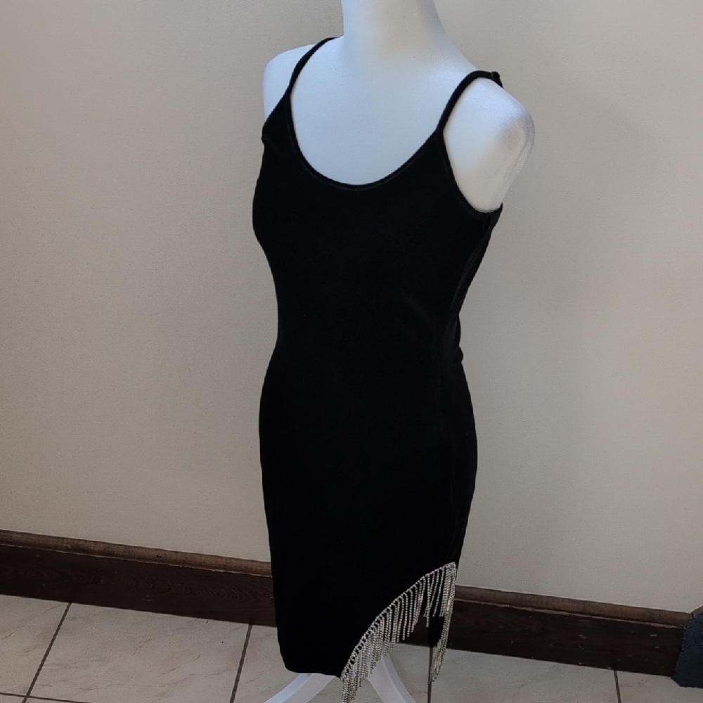 Elegant Black Dress with Fringe Detail